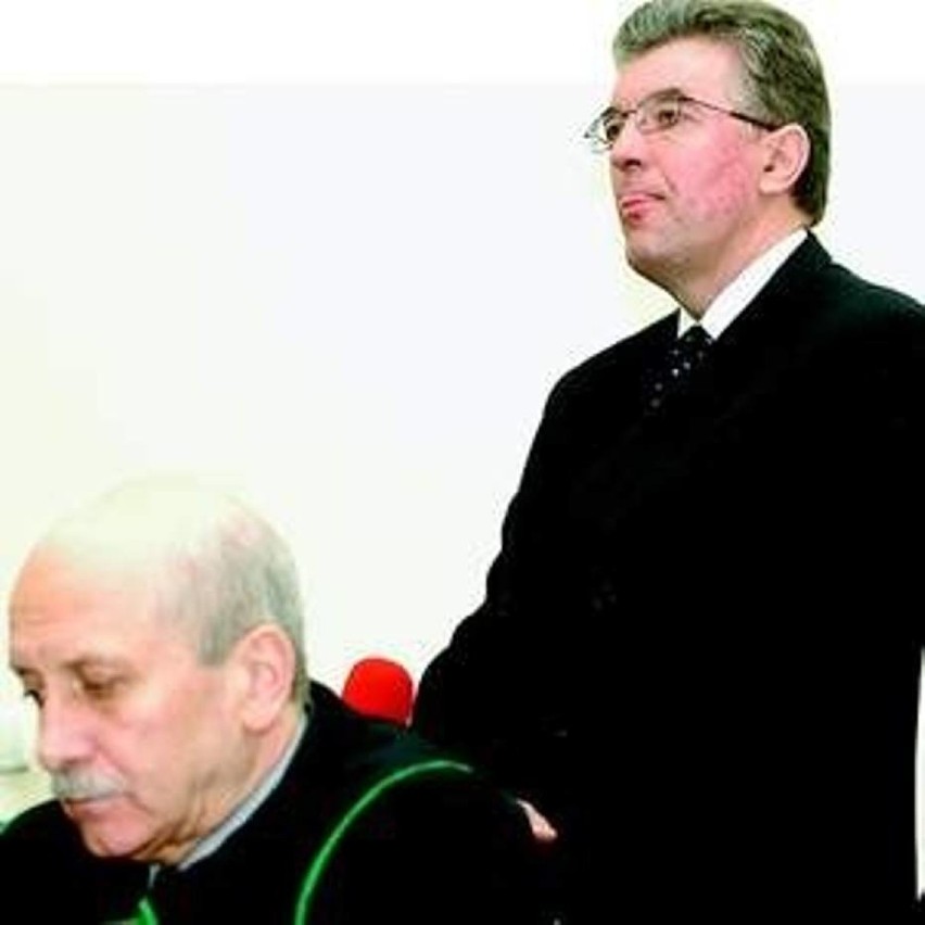 Były prezes Stoczni Gdynia Janusz Szlanta zaprzeczał w 2004...