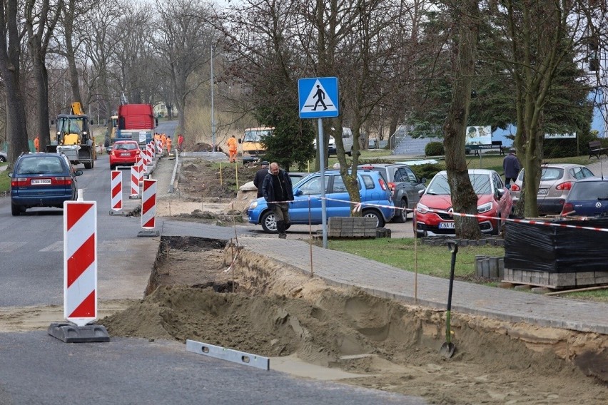 Budowa przejścia dla pieszych na ul. Powstańców...