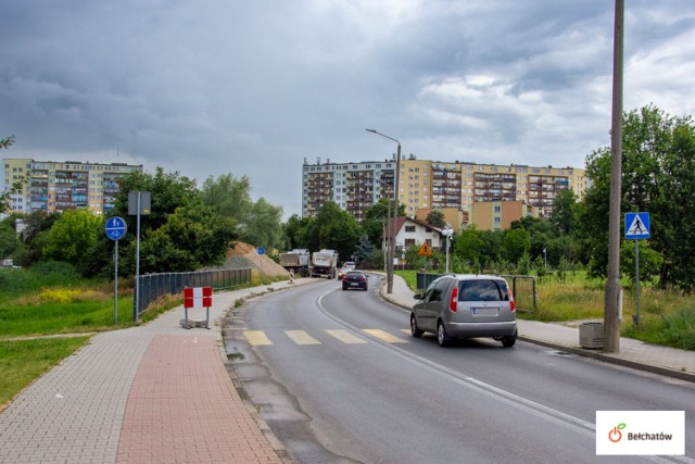 Od środy, 13 lipca 2022, nastąpi zmiana organizacji ruchu na ul. Okrzei w Bełchatowie