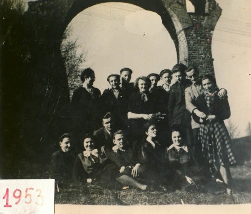 Licealiści w kwietniu 1953 r.