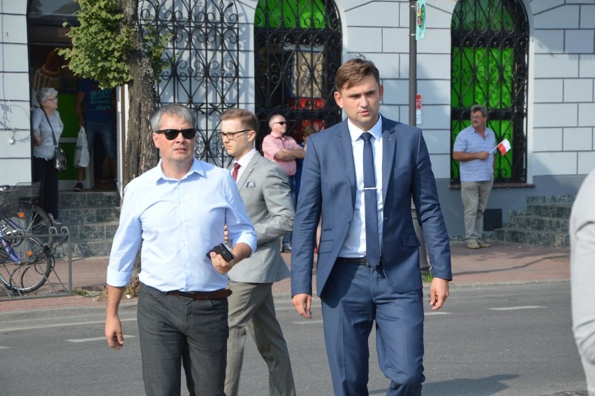 Premier Mateusz Morawiecki odwiedzi ZPOW Agros Nova w Łowiczu [ZDJĘCIA]