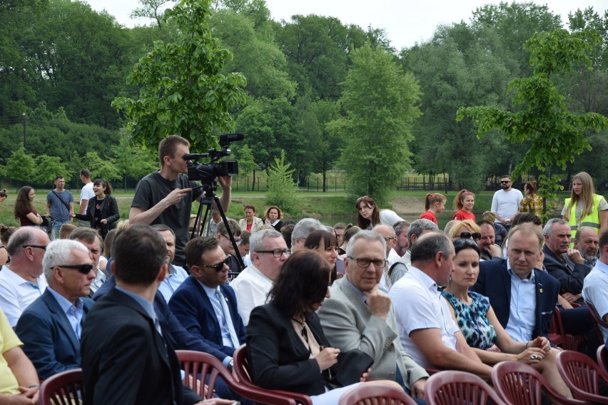 Park Fizyki w Nowej Soli oblężony. Dzisiaj miejsce zwiedzili uczniowie szkół z miasta i okolic [ZDJĘCIA]