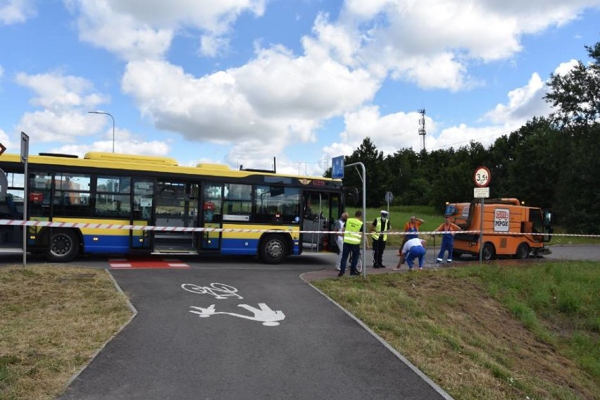 1 sierpnia na ul. Ablewicza w  Tarnowie, kierująca autobusem...