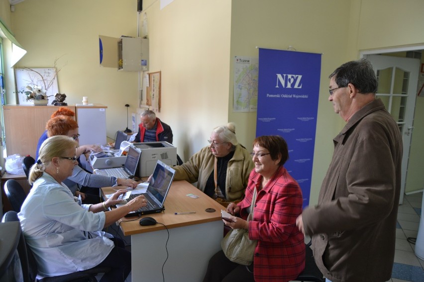 Narodowy Fundusz Zdrowia w Tczewie. Prawie 100 osób przyszło po ZIP