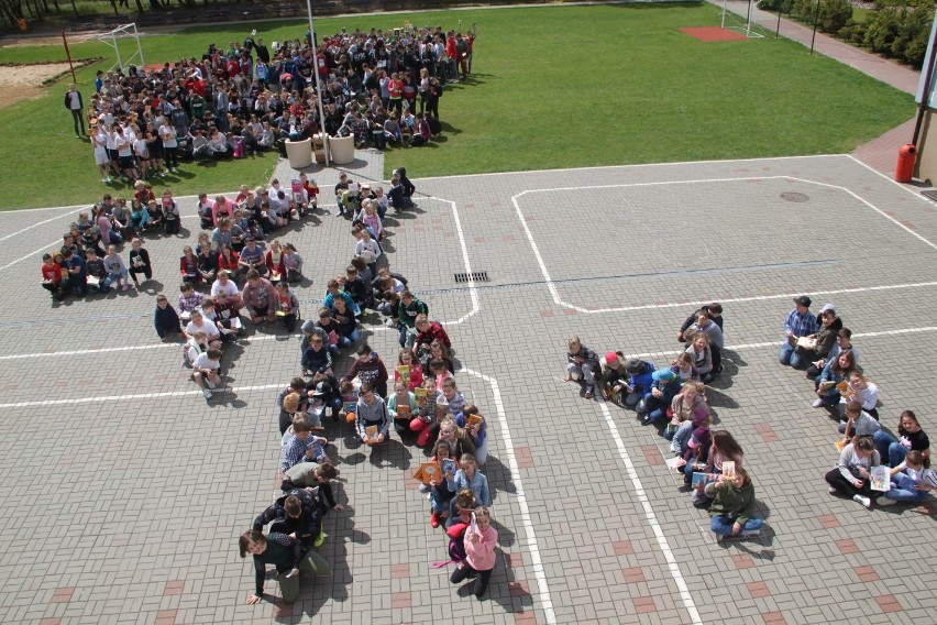 W Ryczywole odbyła się akcja "Cała Polska czyta dzieciom"