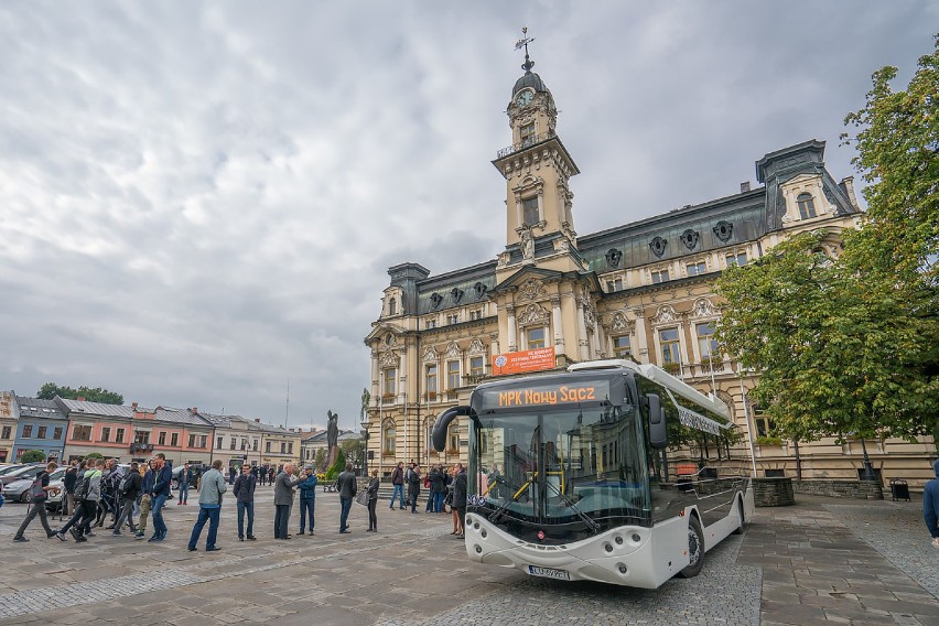 Nowy Sącz. Jeden autobus może zastąpić aż 50 aut