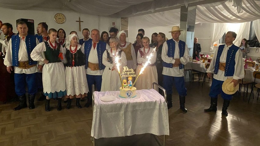 Gmina Jasło. Zespół Pieśni i Tańca Jaślanie świętował dziesiąte urodziny [FOTORELACJA]