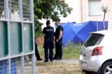 Znaleziono ciało mężczyzny na podwórku ulicy Karkonoskiej w Legnicy