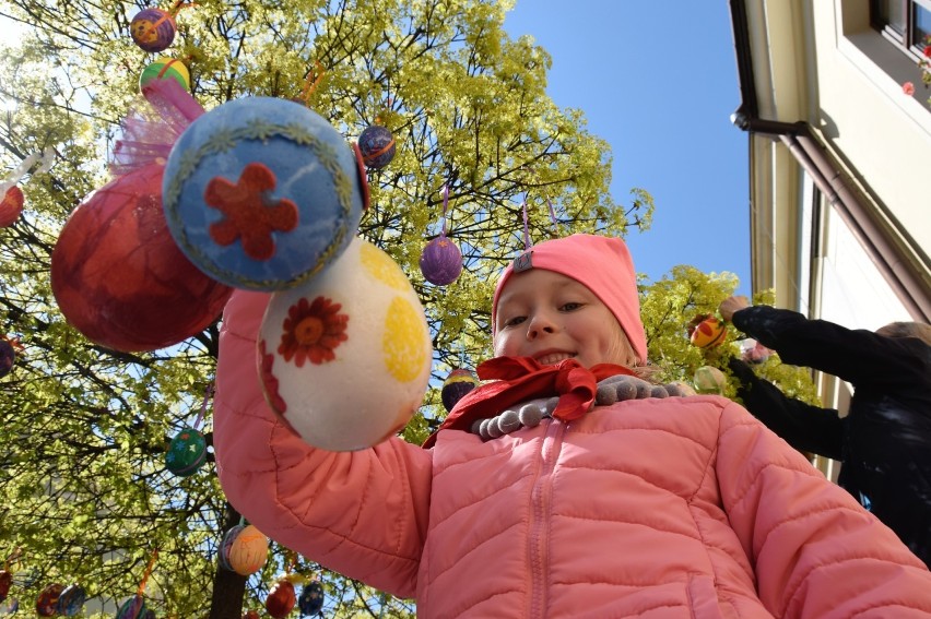 Pisankowy desant na ulicach Tarnowa [ZDJĘCIA]