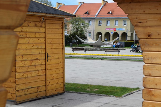 Rynek zapełni się ogródkami restauracyjnymi. Metr powierzchni najmu kosztuje złotówkę

Zobacz kolejne zdjęcia. Przesuwaj zdjęcia w prawo - naciśnij strzałkę lub przycisk NASTĘPNE