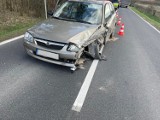 Trzy auta zderzyły się ze sobą. Jedna osoba trafiła do szpitala 