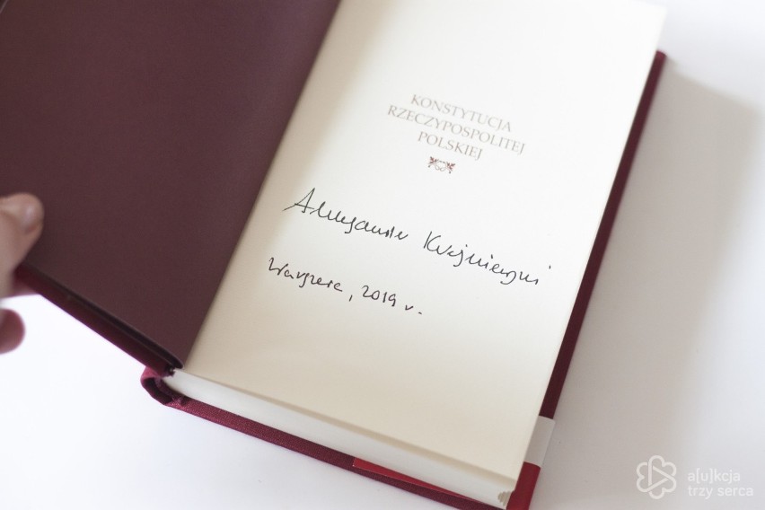 Jubileuszowe wydanie Konstytucji RP od Aleksandra Kwaśniewskiego