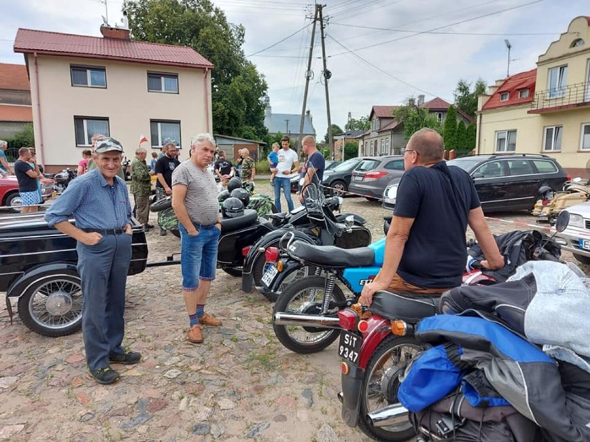 Rajd Pojazdów Historycznych w Widawie. Gratka nie tylko dla...