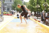 Skimboard w Łodzi. Street Raiders na Piotrkowskiej [ZDJĘCIA]