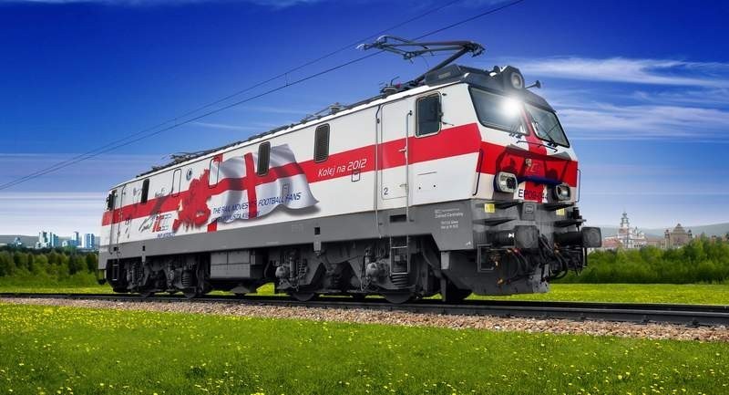 Poznańska lokomotywa prowadzi w plebiscycie PKP Intercity [ZDJĘCIA, WIDEO]
