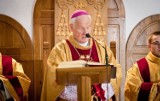 Biskup Ignacy Dec stanie przed sądem. Pozwali go parafianie z Szalejowa Górnego