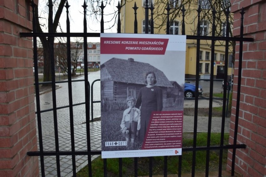 Wystawa przybliża „Kresowe korzenie mieszkańców Powiatu Gdańskiego”