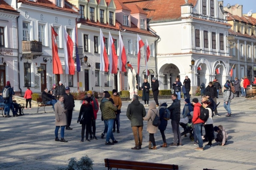 W sobotę, 13 listopada Sandomierz był pełen turystów, którzy...