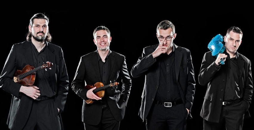 Artysta rezydent: Atom String Quartet

W sezonie...