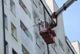 Bloki w Gorzowie będą jak nowe! Spółdzielnia czyści brudne elewacje
