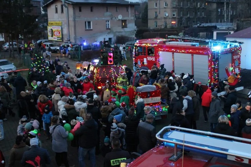 Parada świętego Mikołaja w Boguszowie - Gorcach to każdego...