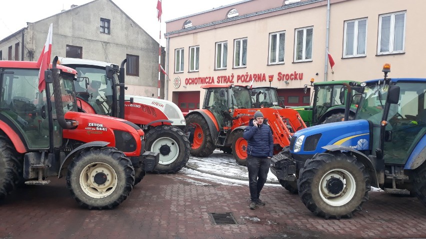 Protest rolników na drodze Srock - Piotrków. Nie ma blokady,...
