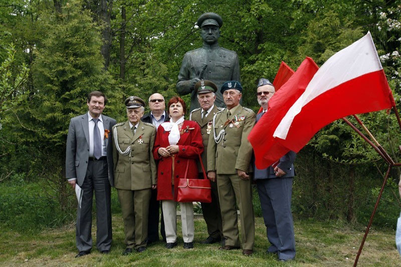 Legnica: Dzień Zwycięstwa w Uniejowicach(ZDJĘCIA)