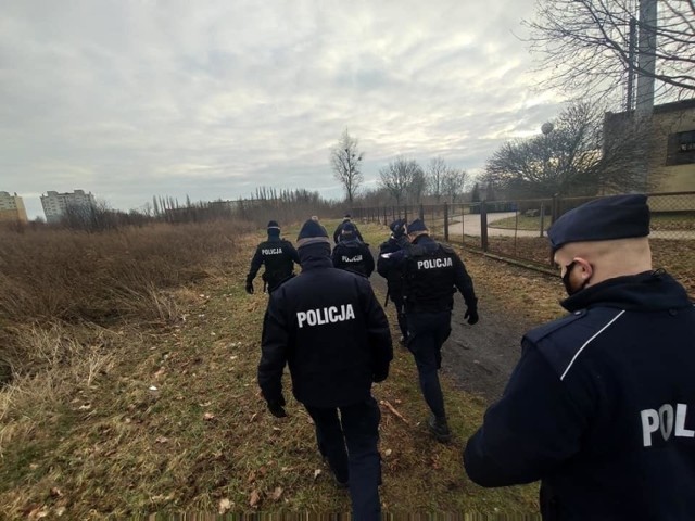 Zwłoki mężczyzny zostały zabezpieczone do sekcji.