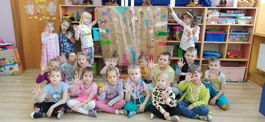 Międzynarodowy Dzień Tolerancji w Szkole Podstawowej w Bieniądzicach