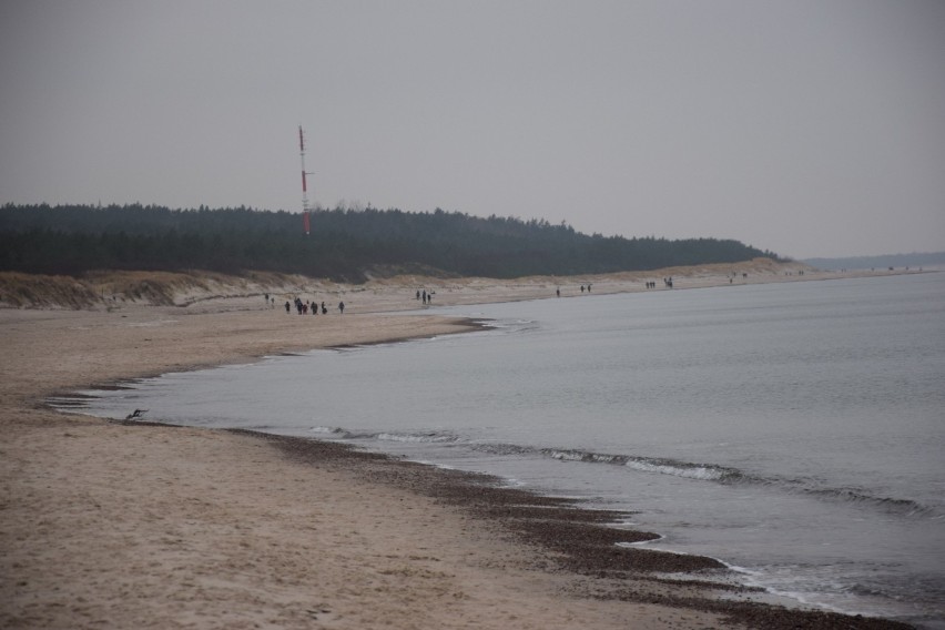Zachodnia plaża w Ustce w Nowy Rok. Idealne miejsce na spacer [zdjęcia]