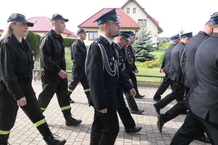 Strażacy z kilku jednostek gminy Bełchatów uczcili swoje święto
