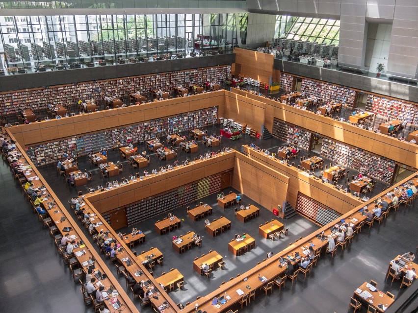 Chińska Biblioteka Narodowa, Pekin, Chiny

Chińska...