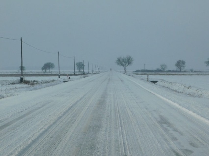 Kierowcy narzekają na stan dróg w powiecie górowskim po opadach śniegu [30.01.2021]