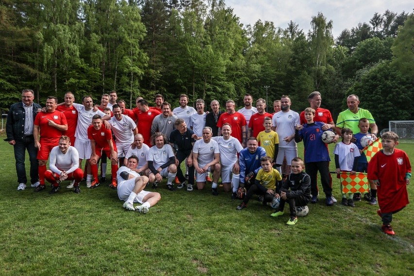 Festyn piłkarski z gwiazdami dla dzieci odbył się w Sopocie. Grali chociażby Tomasza Kuszczak, Sebastian Mila czy Piotr Świerczewski