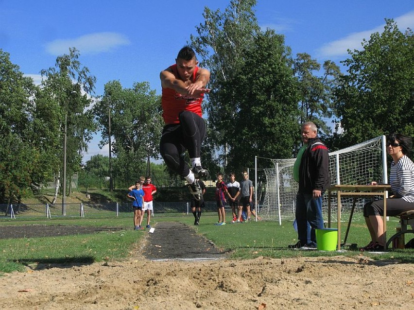 Mistrzostwa Królowej Sportu na żnińskim stadionie