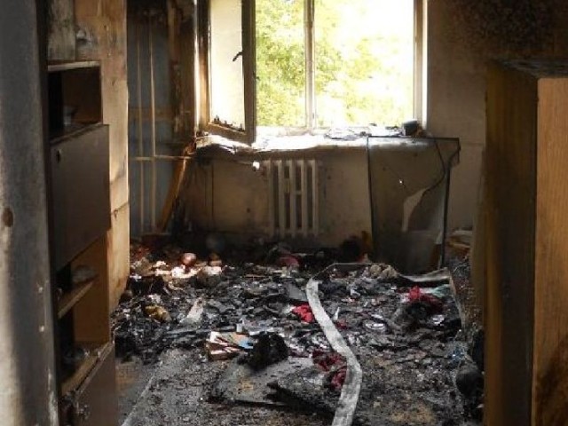 Największe zniszczenia pożar wyrządził w salonie