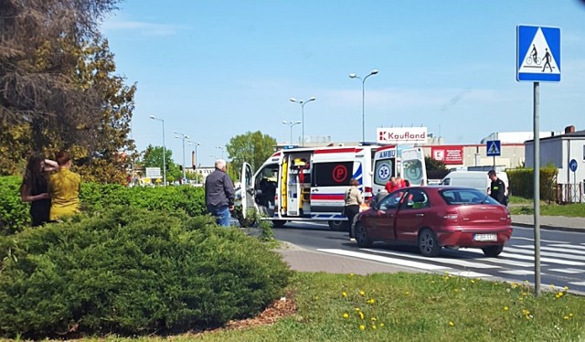 Do potrącenia mężczyzny doszło na przejściu dla pieszych przy ul. Piłsudskiego w Grudziądzu.