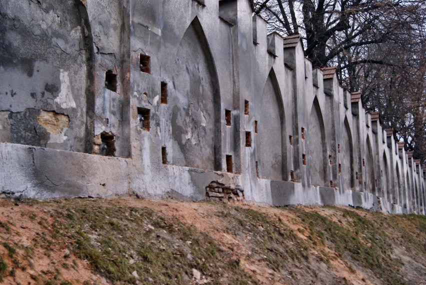 remont zabytkowych murów Seminarium Duchownego
