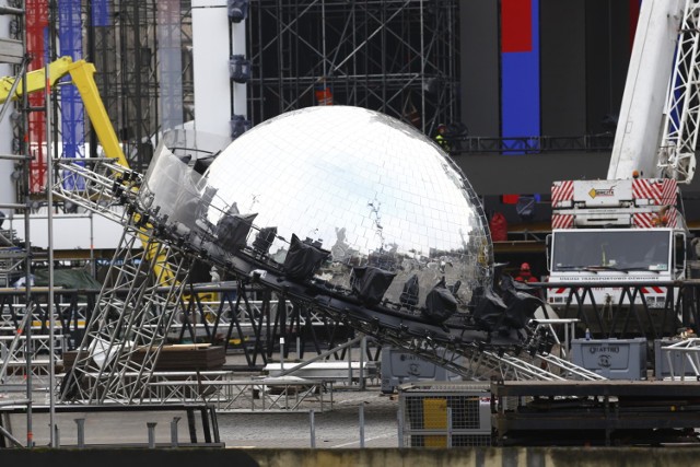 Sylwester Miejski Warszawa 2017. Przed PKiN powstaje gigantyczna scena [ZDJĘCIA]