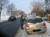 Policja skontroluje auta nauki jazdy