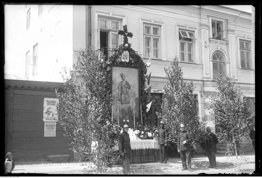 Garwolin, 1934. Ołtarz straży pożarnej.