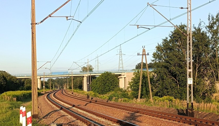 Od kilku lat PKP PLK modernizują odcinki linii 94, m.in. na...