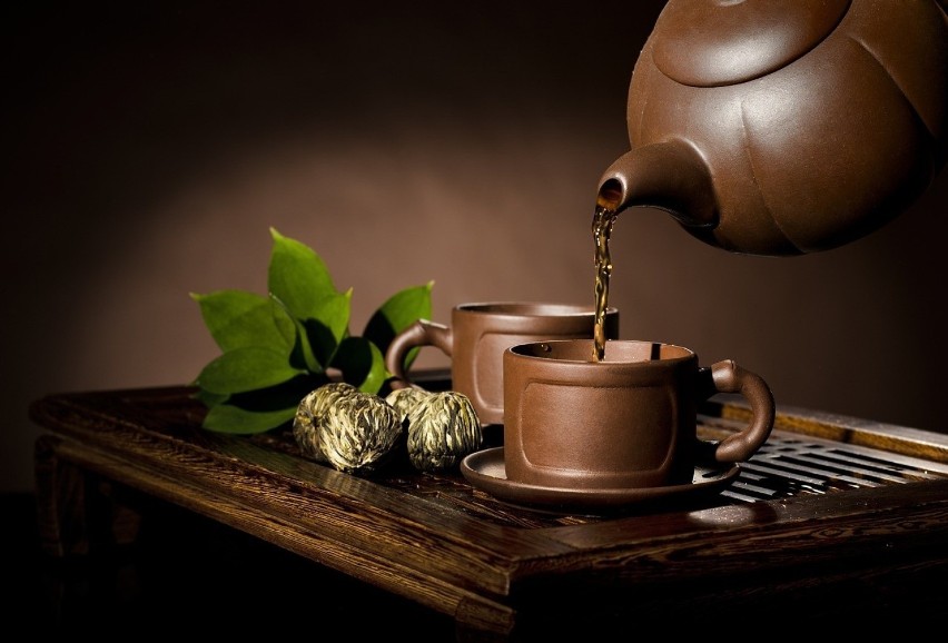Aby czerpać z zielonej herbaty jak najwięcej korzyści,...
