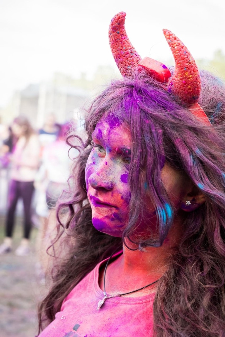 Pożegnanie Lata i kolorowy Holi Festival w Myślęcinku w Bydgoszczy [zdjęcia]