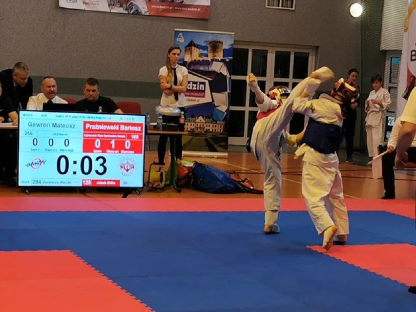 Lipnowscy karatecy z ogólnopolskiego turnieju wrócili z kolejnymi medalami [zdjęcia]
