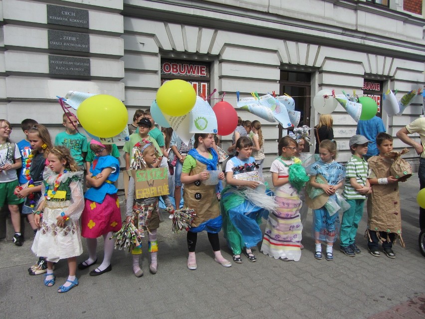 Grodzisk. Happening ekologiczny ZDJĘCIA