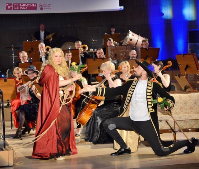 Dzień Dziecka z Filharmonią Kaliską. Dzieci przeniosły się do bajkowego świata opery