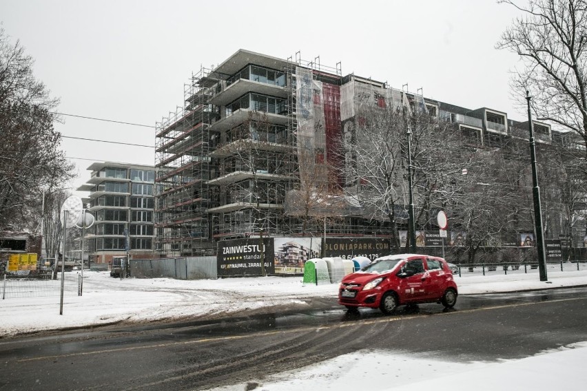 Po sąsiedzku trwa budowa aparthotelu Błonia Park