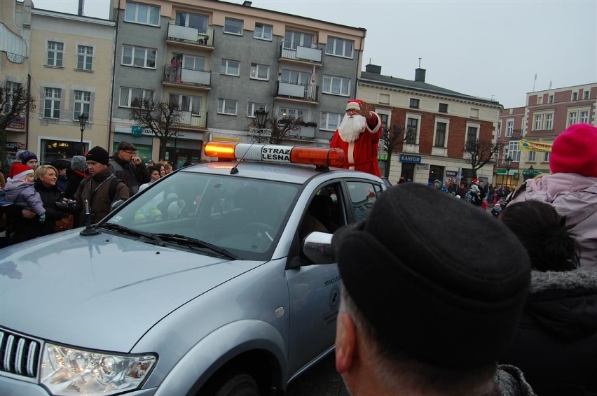 Mikołaj na Rynku w Kartuzach 6-12-2014