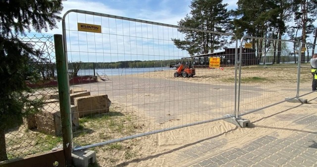 Plaża w Pieczyskach została ogrodzona. Wstęp wzbroniony